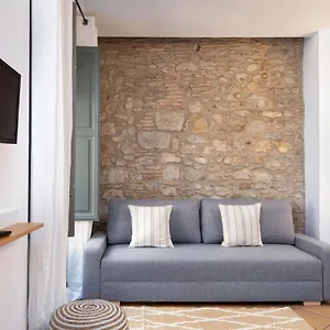 https://flateli-ballesteries-26-b.catalonia-hotels.com
